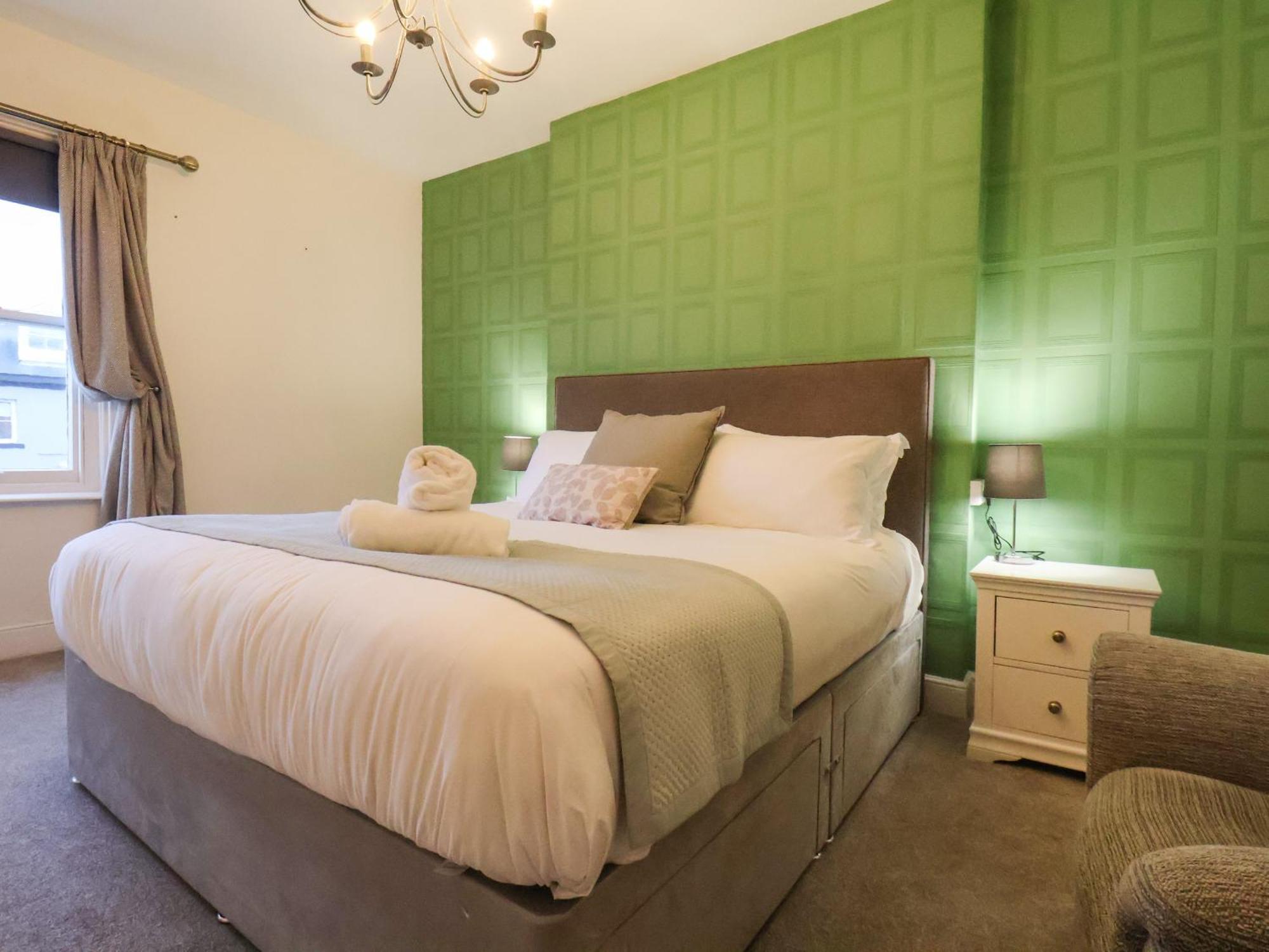 Вилла Sunnyvale House Уитби Экстерьер фото